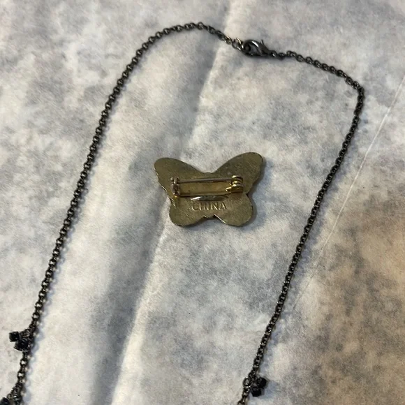🍀 Butterfly Necklace & Pin 🍀 - Picture 5 of 6